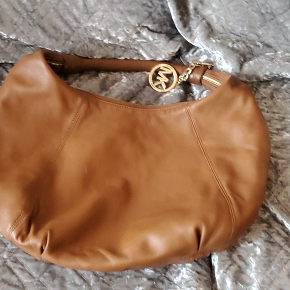 Purses - Picture 3 of 3